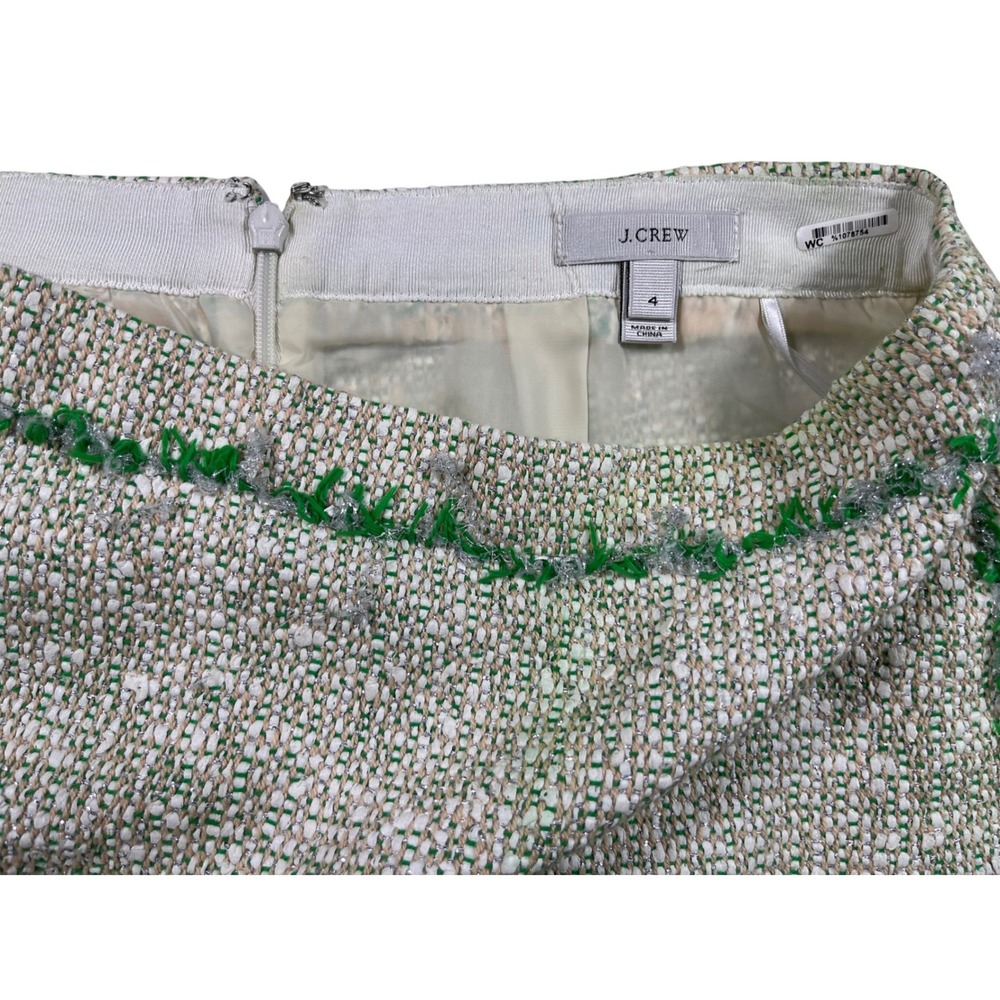J.Crew Boucle Tweed Mini Skirt Size 4 Ivory Green Fringe Preppy Coastal Chic - Picture 3 of 3